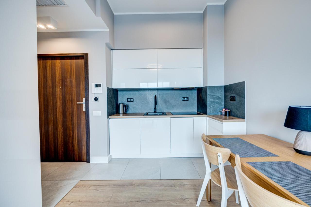 Apartment Hanza Tower Swimming Pool & High Floor With Balcony! Stettin
