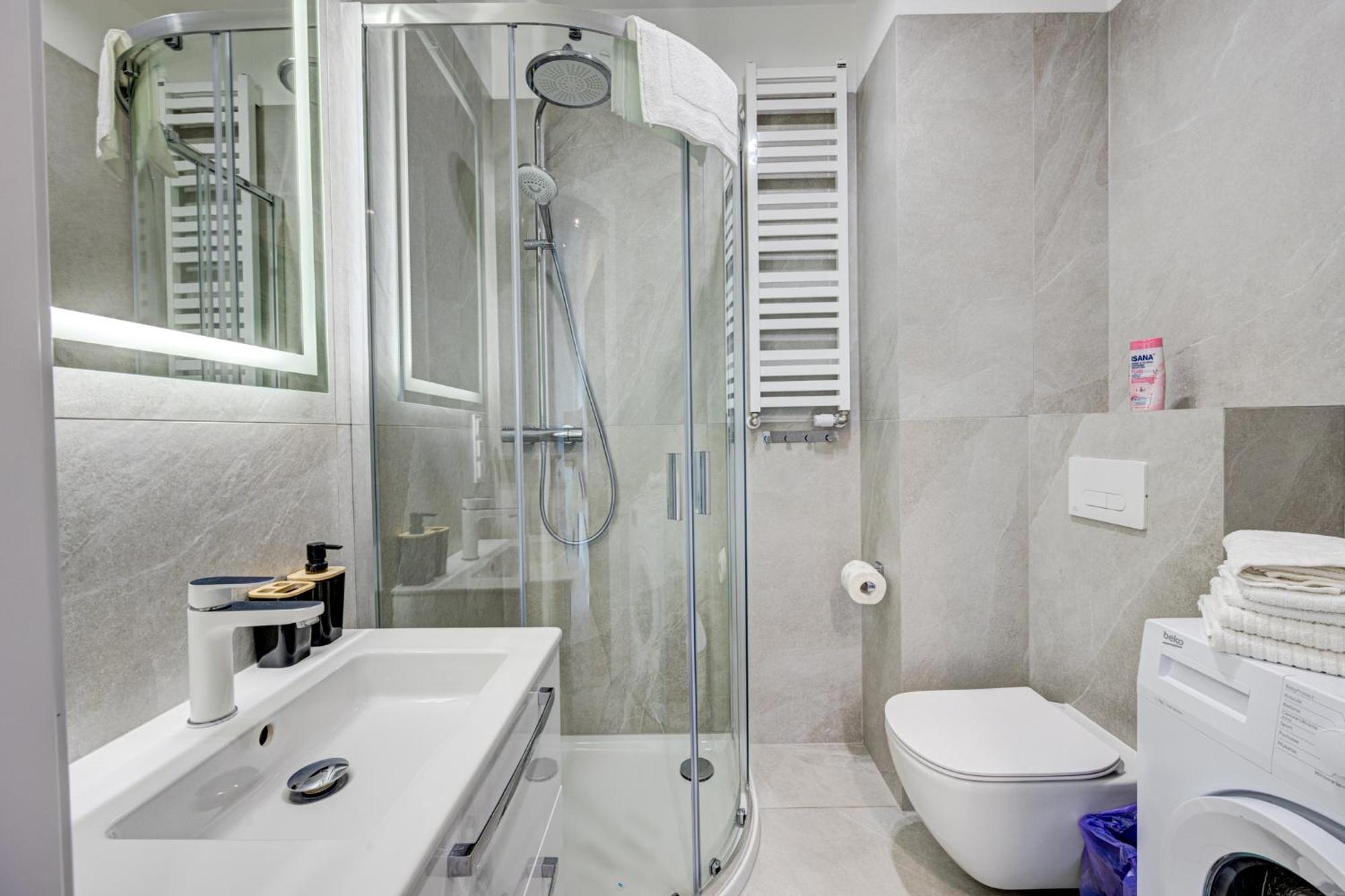 Hanza Tower Swimming Pool & High Floor With Balcony! Stettin