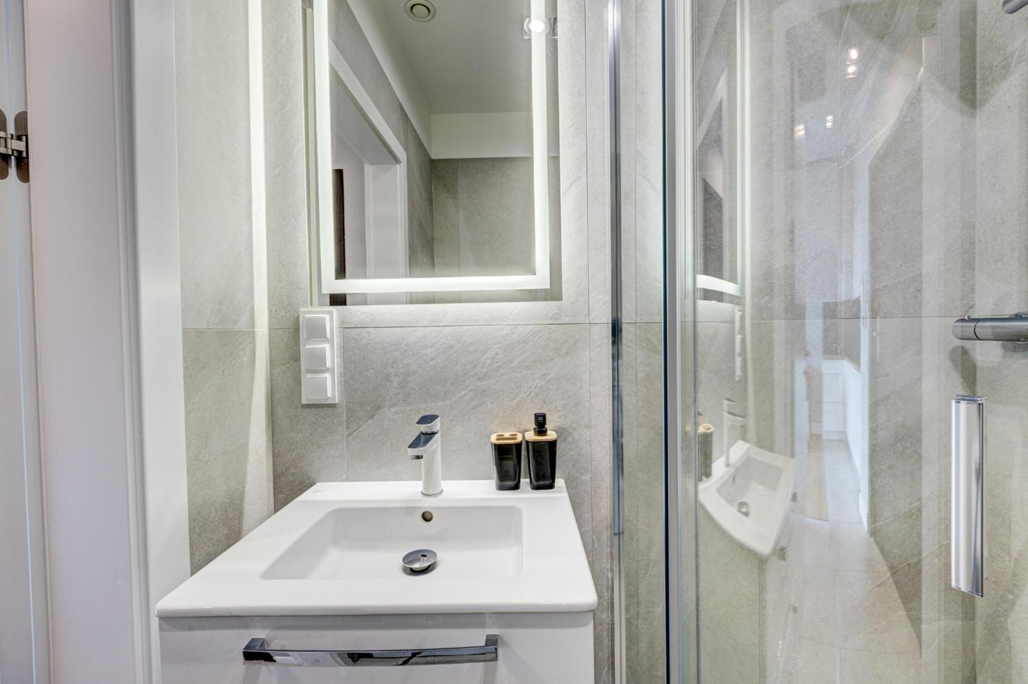 Hanza Tower Swimming Pool & High Floor With Balcony! Stettin